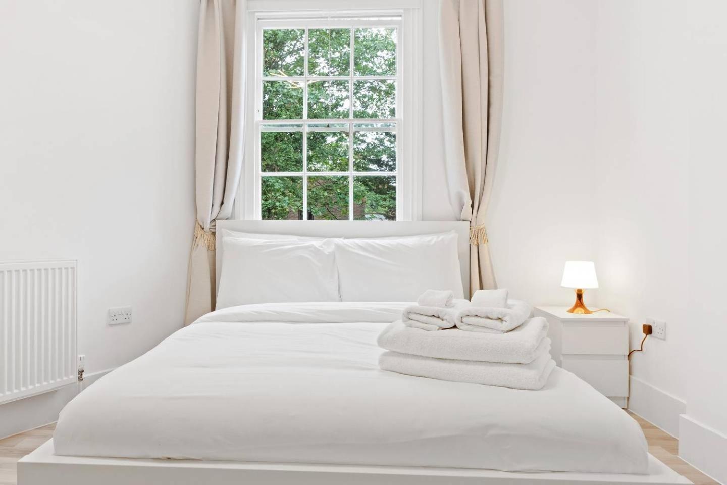 Airy Spacious 1 Bedroom Aprtment With Garden In Brixton London Exterior foto